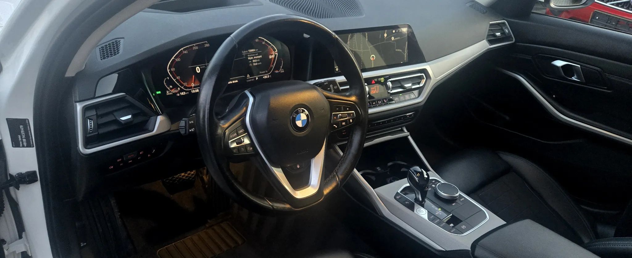 BMW Seria 3 320d M Sport 2021 - detal 19