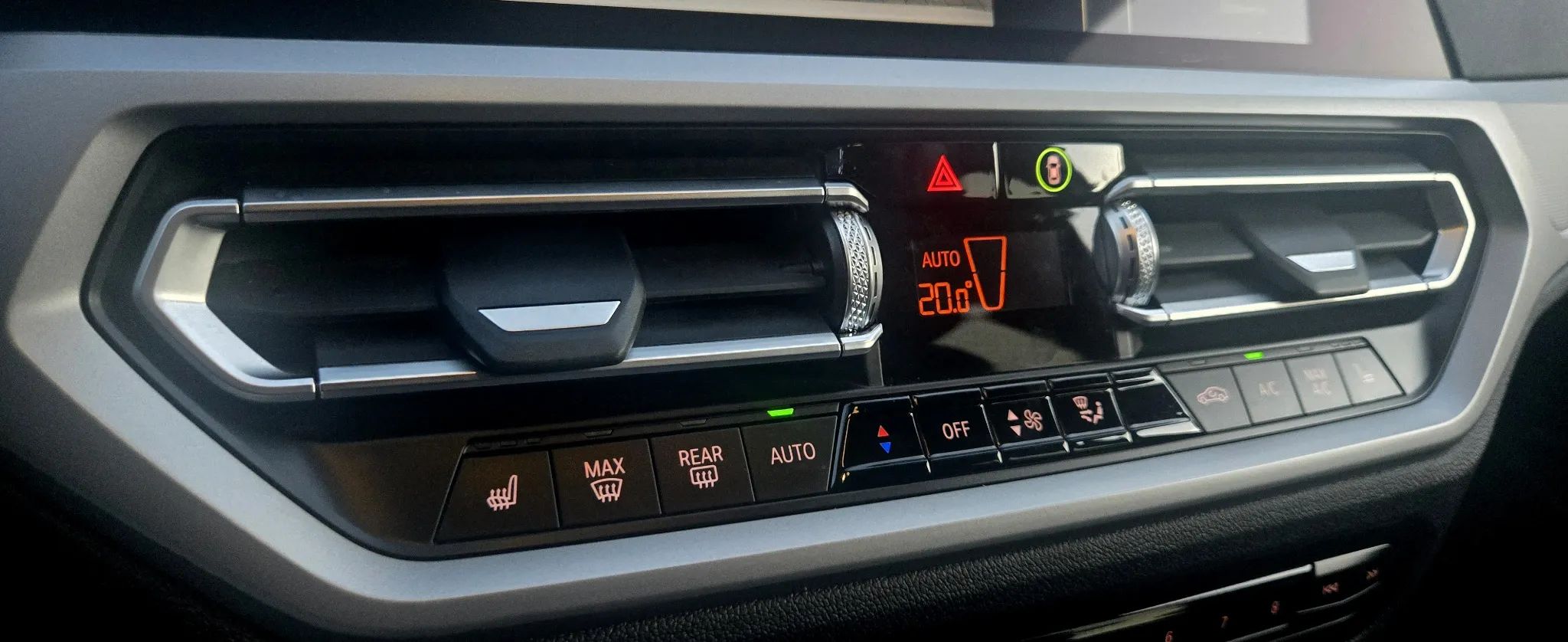 BMW Seria 3 320d M Sport 2021 - detal 25