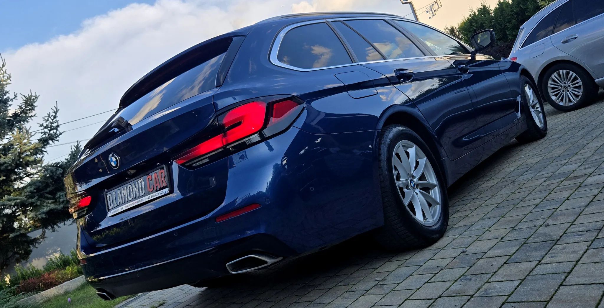 BMW Seria 5 520d Luxury Line 2022 - detal 15