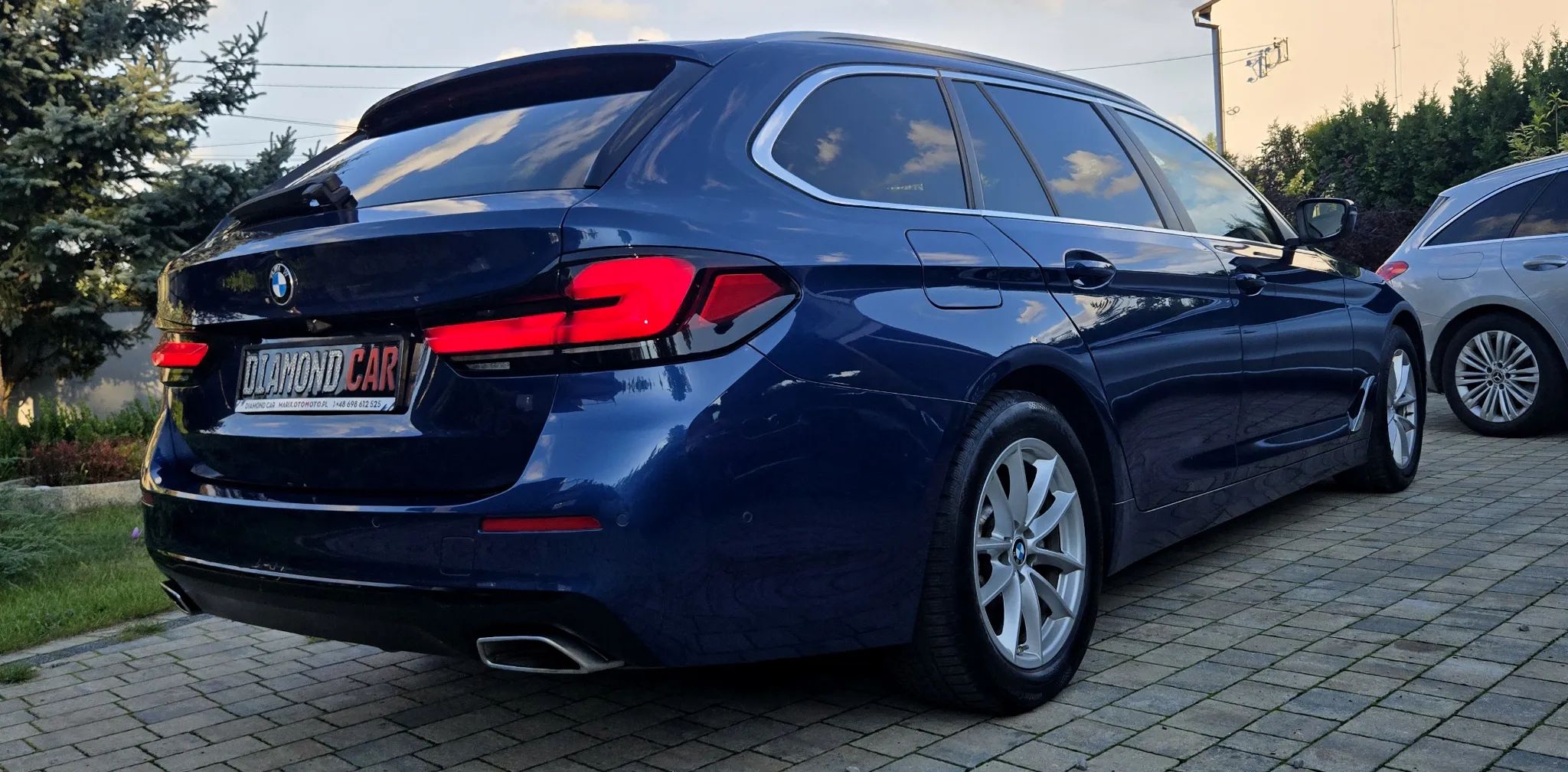 BMW Seria 5 520d Luxury Line 2022 - detal 16