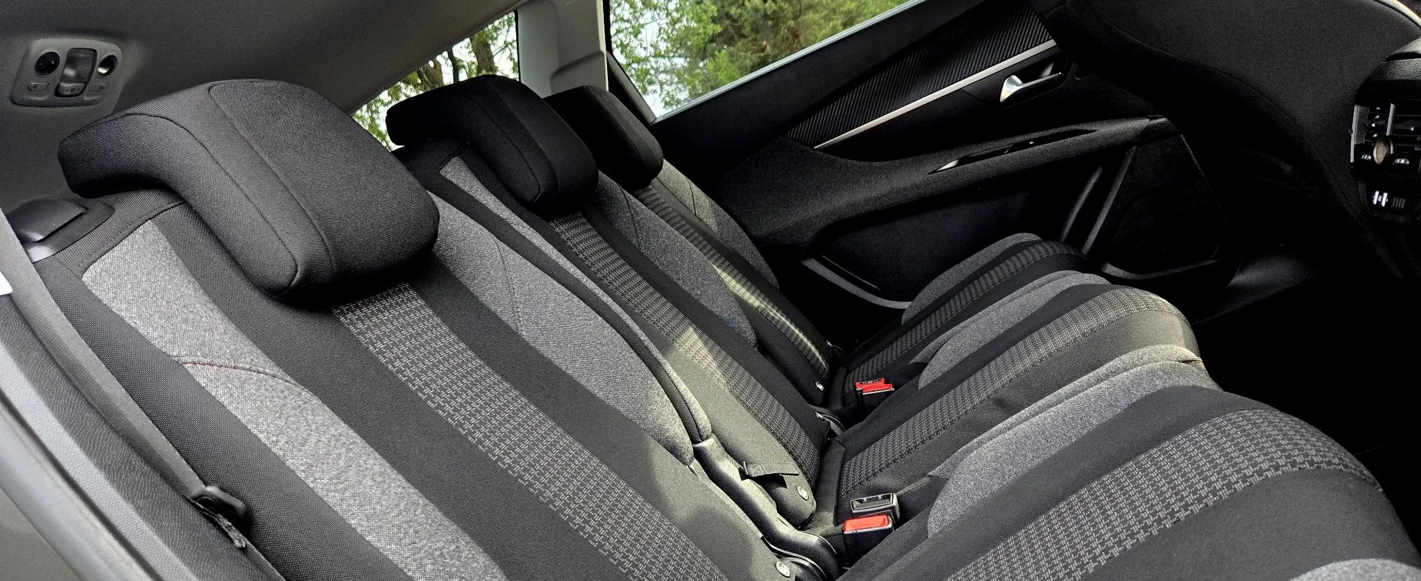 Peugeot 5008 1 5 Bluehdi Active S S Eat8 2019 - detal 11