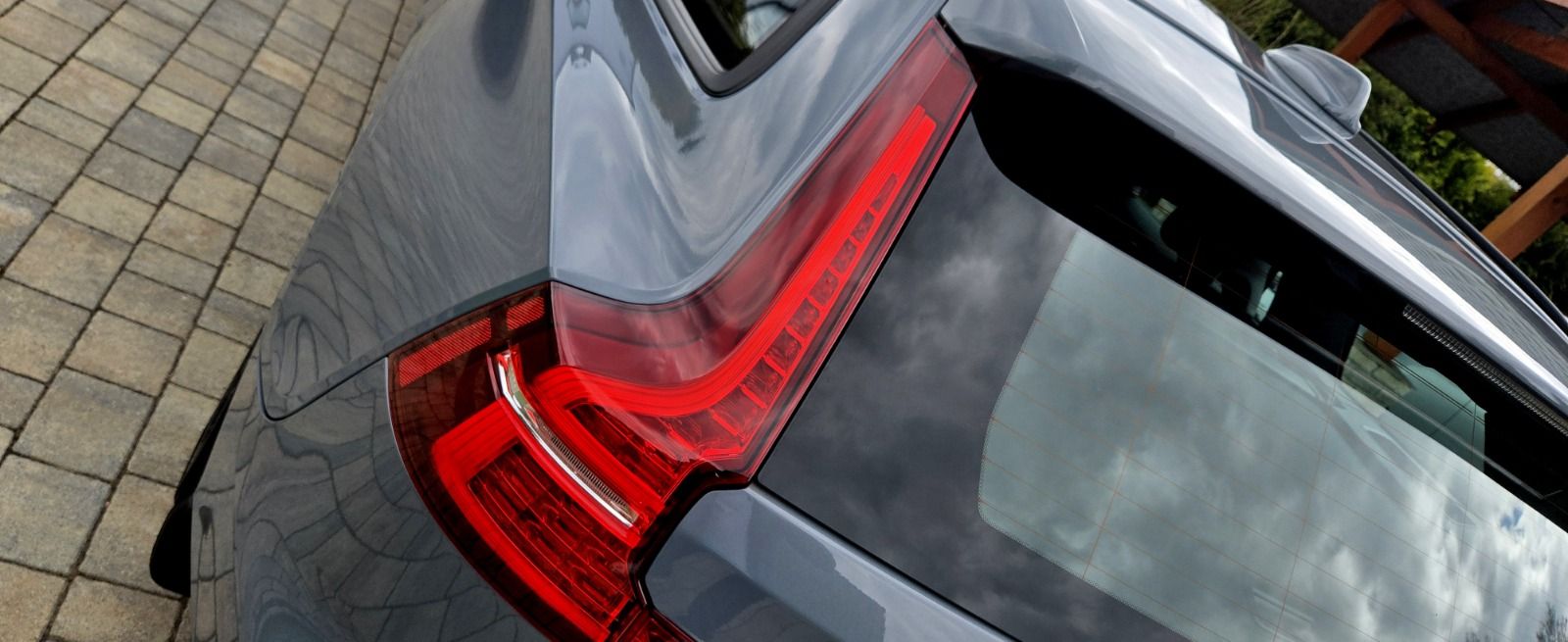 Volvo V60 B3 B Geartronic Momentum Pro 2022 - detal 15