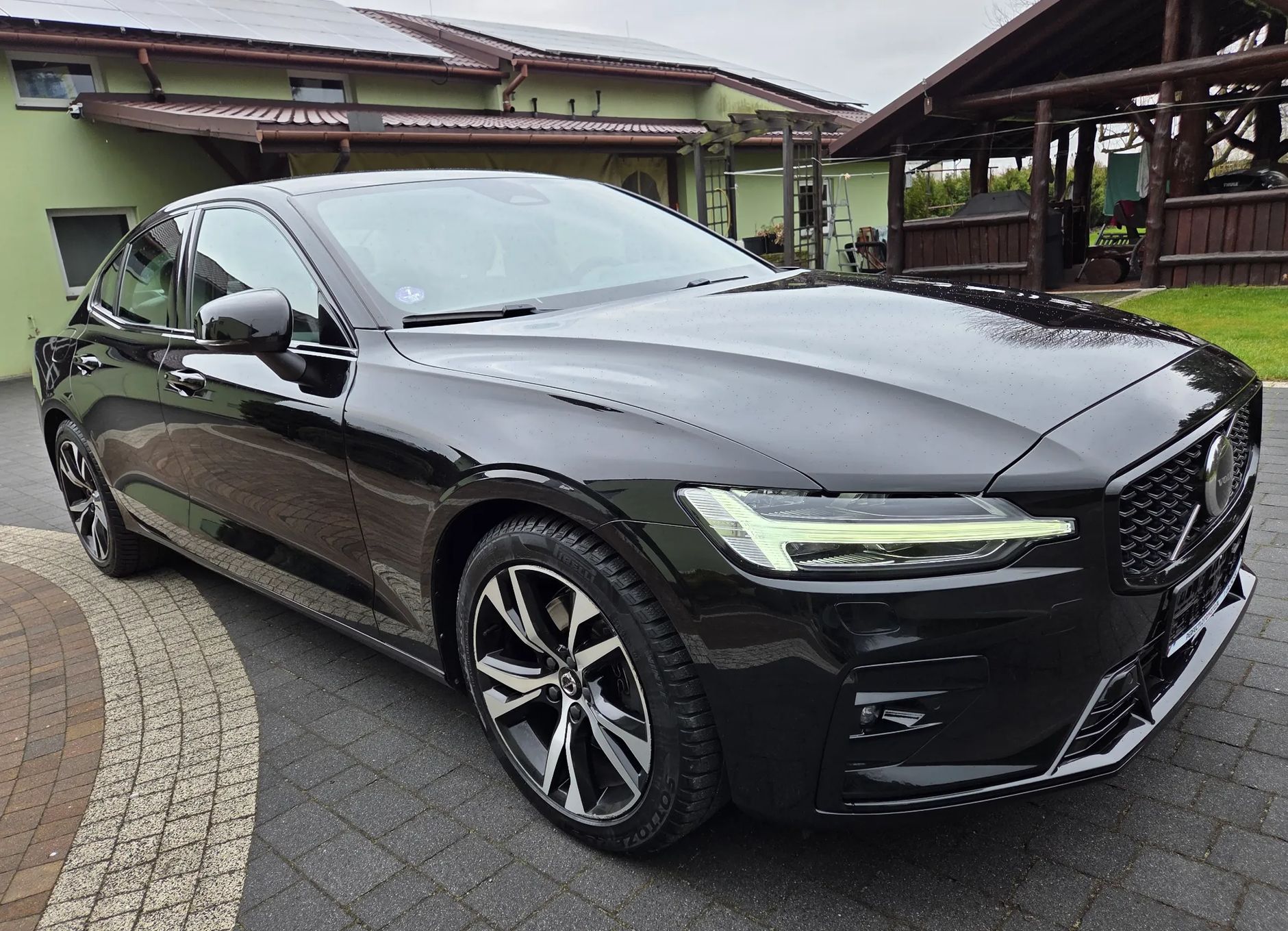 Volvo S60 B4 B Inscription 2023 - wnętrze