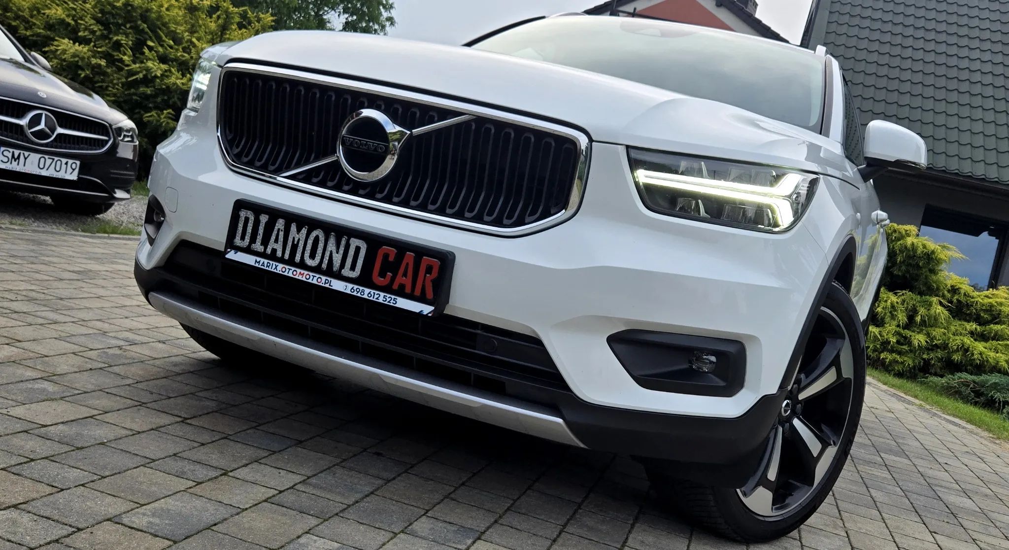 Volvo Xc 40 T3 Momentum Pro 2021 - tył