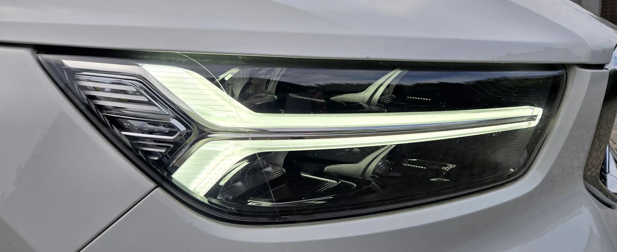 Volvo Xc 40 T3 Momentum Pro 2021 - deska