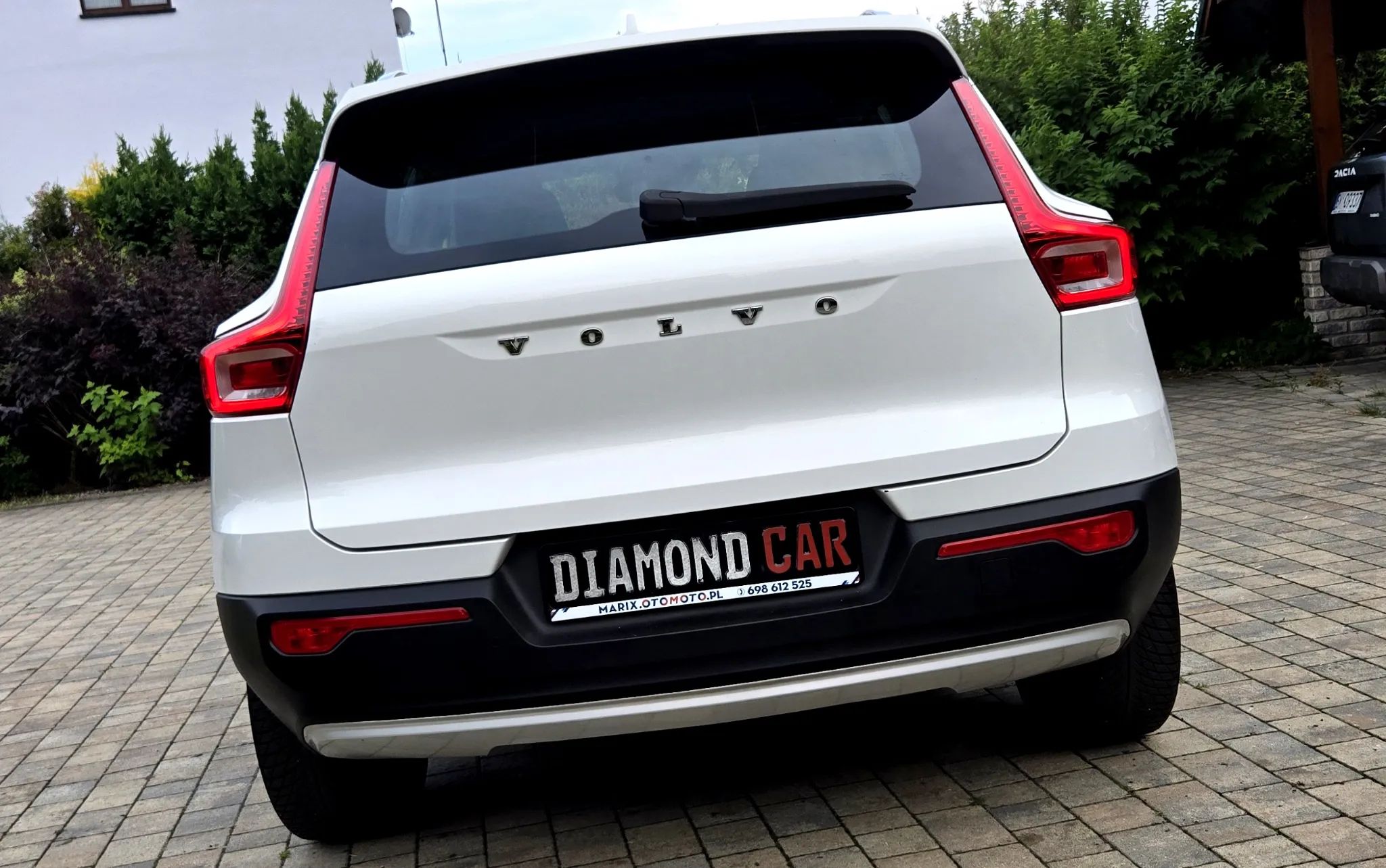 Volvo Xc 40 T3 Momentum Pro 2021 - detal 17