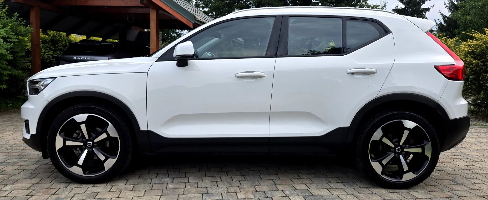 Volvo Xc 40 T3 Momentum Pro 2021 - detal 20