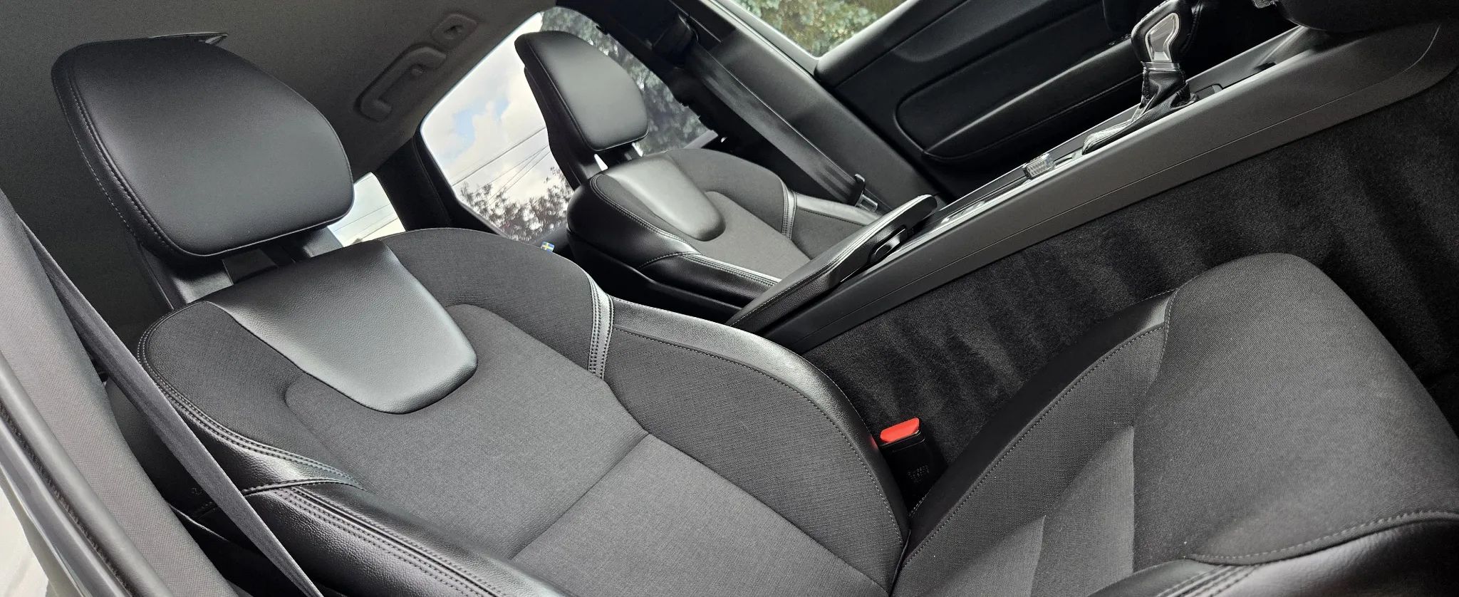 Volvo Xc 60 D4 Momentum Pro 2018 - detal 13
