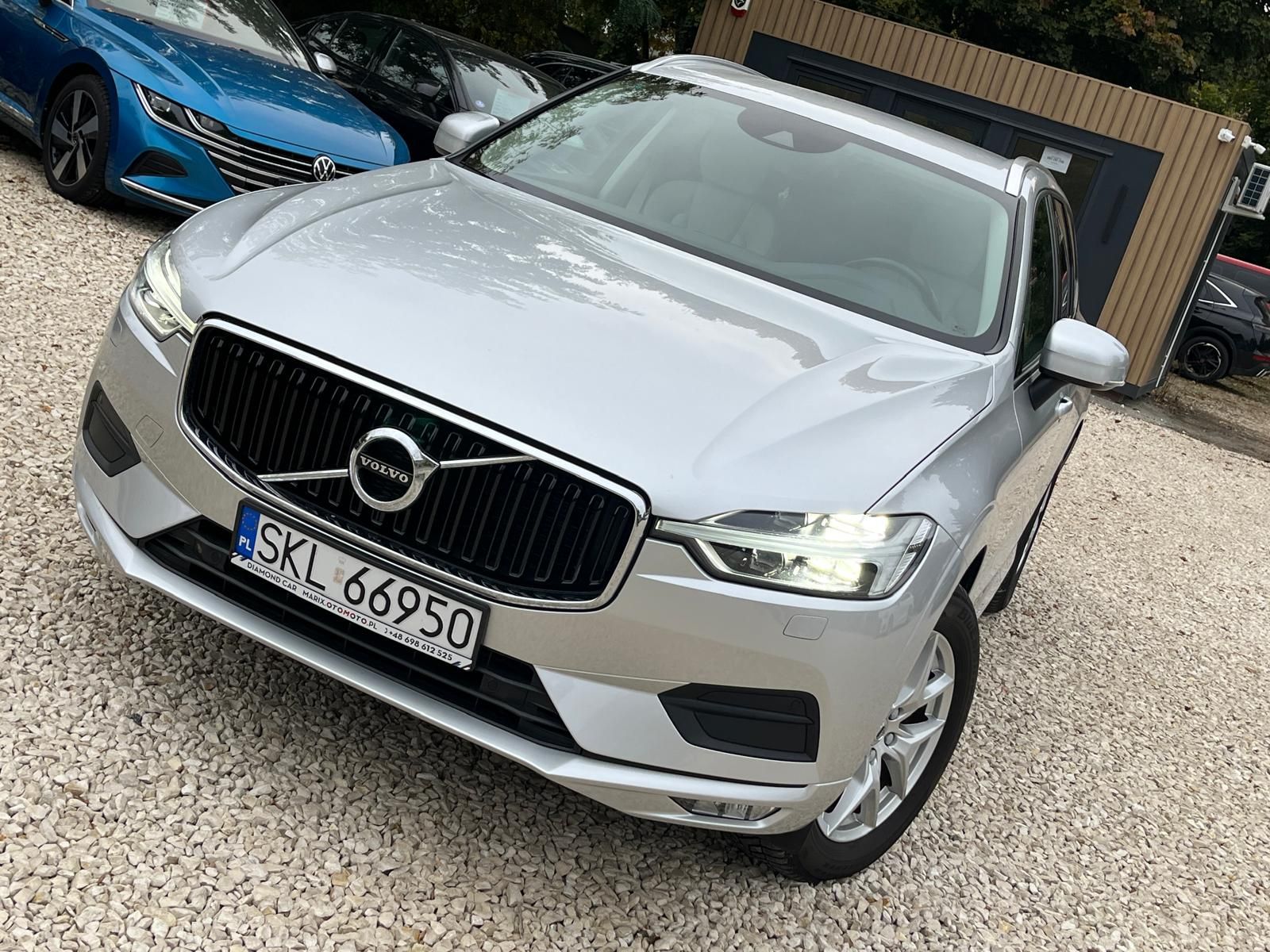 Volvo Xc 60 B4 D Awd Geartronic Momentum Pro 2020 - tył
