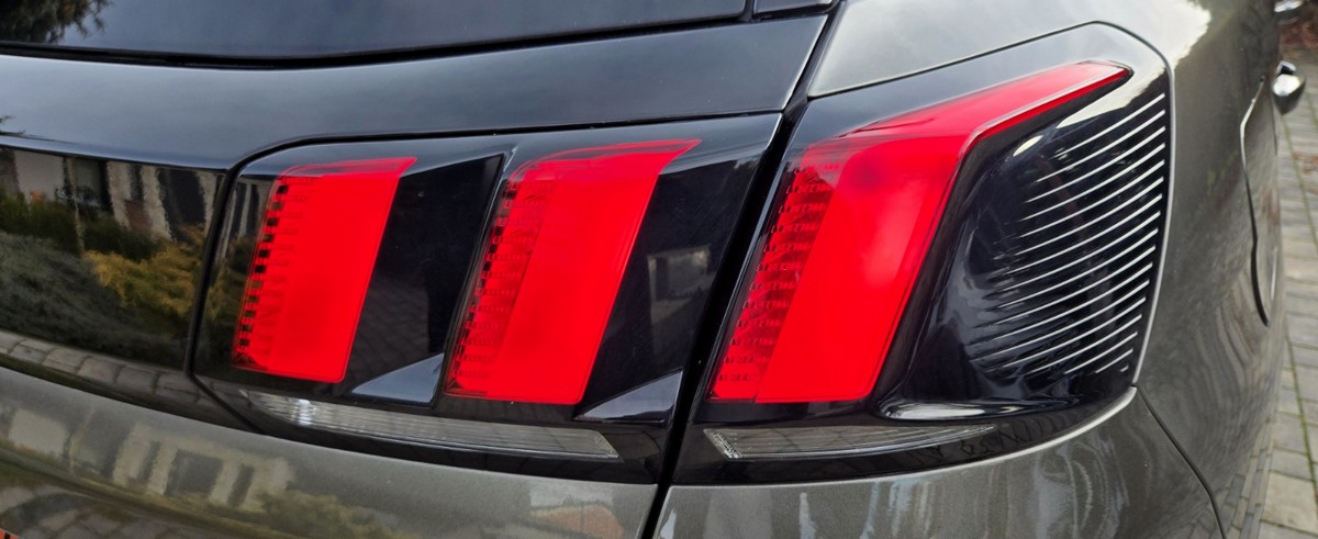 Peugeot 3008 BlueHDi 130 Stop & Start EAT8 Allure 2020 - detal 14